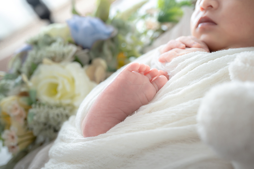 静岡市・富士市・沼津市のドレス専門店フィーノ記念日のニューボーン（新生児の記念撮影）