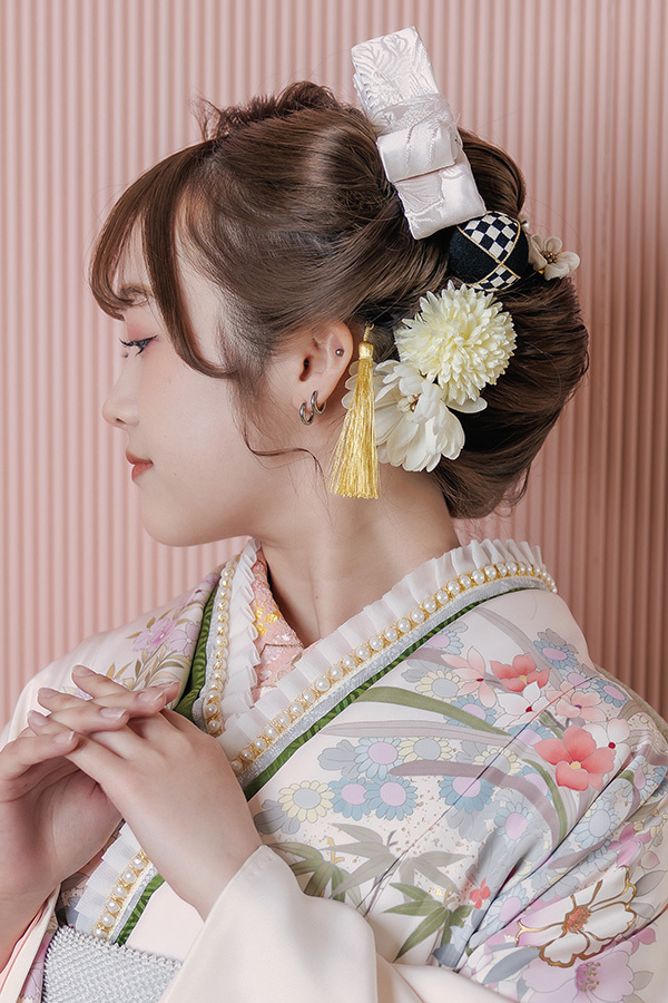 静岡のフィーノ記念日で撮影した成人式の記念写真のヘアメイク