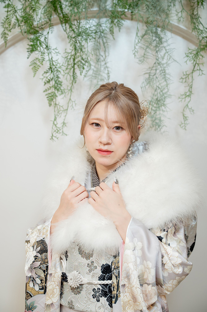 富士市成人式の記念写真撮影・フィーノ富士店のスタジオでの成人式前撮りの撮影