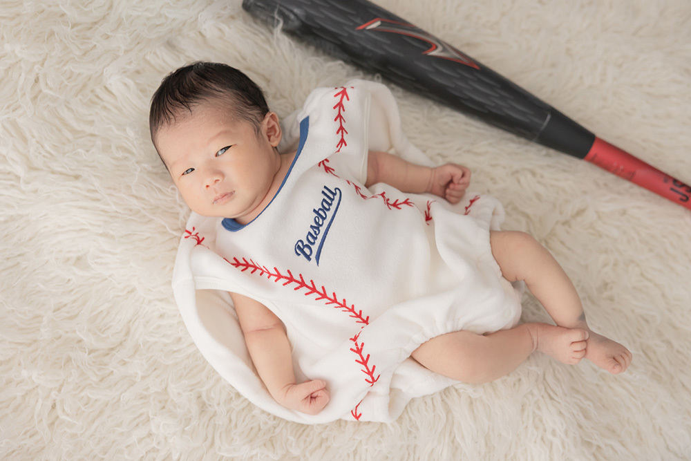 静岡市・富士市・沼津市のドレス専門店フィーノ記念日のニューボーン（新生児の記念撮影）